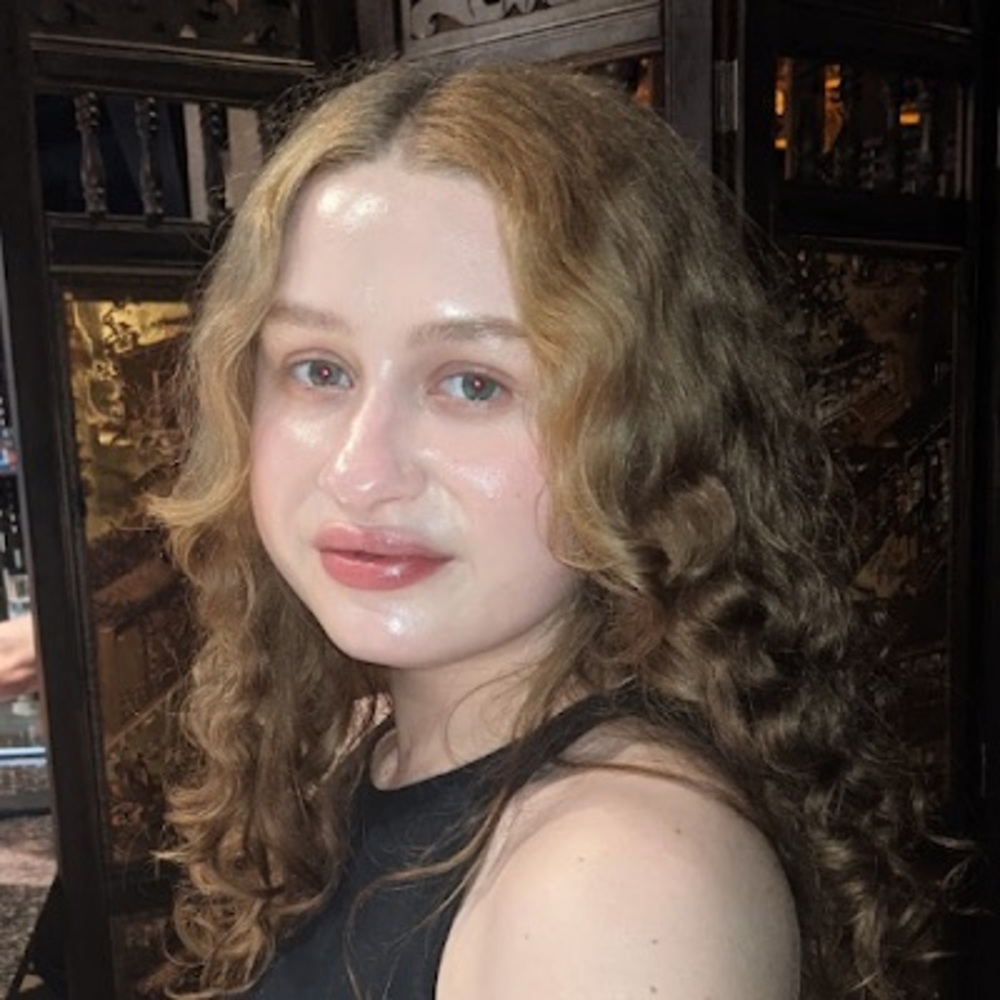 Meet your Posher, Emelie